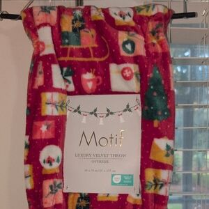Morif Luxury Velvet Throw Blanket - Festive Christmas Themed